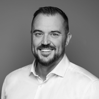 A_Jakubovics_390x390px